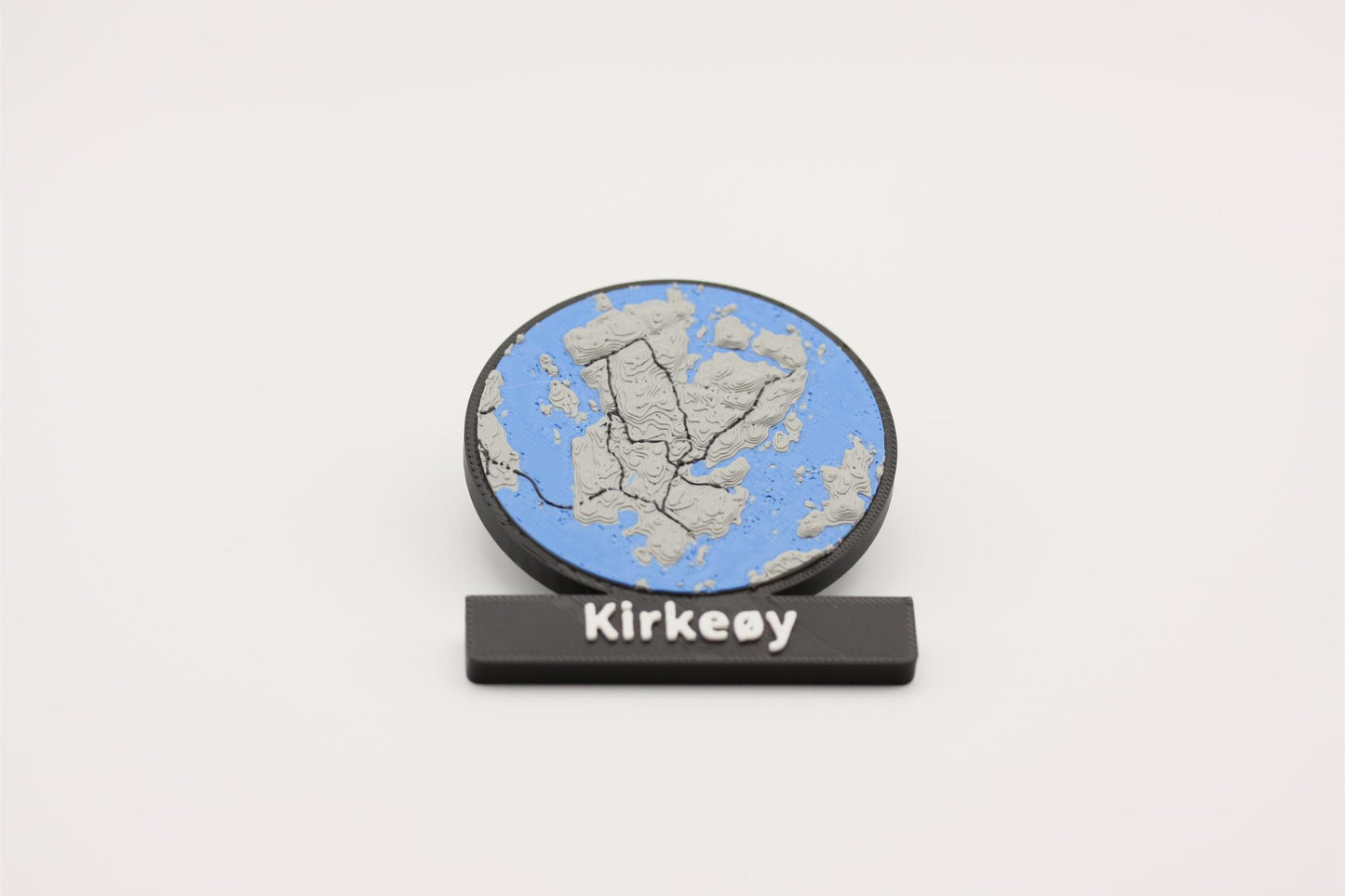 Kirkeøy - Kjøleskapsmagnet med 3D-kart